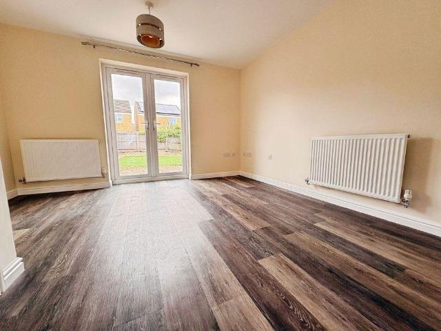 2 bedroom house to rent
