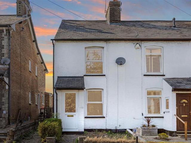 2 bedroom house to rent