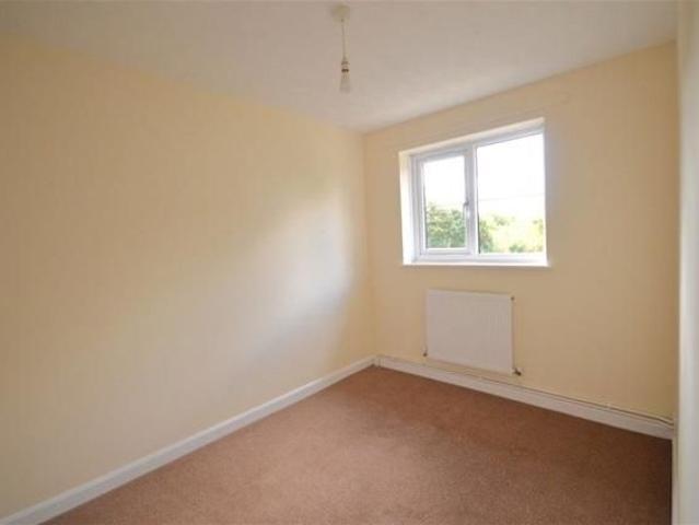 2 bedroom house to rent
