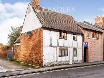 2 bedroom house to rent