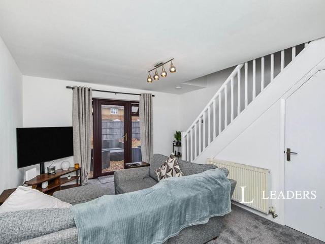 2 bedroom house to rent