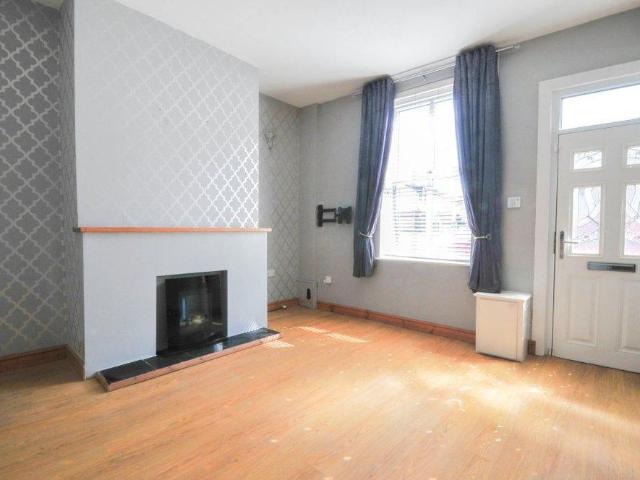 2 bedroom house to rent