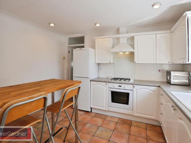 2 bedroom house to rent