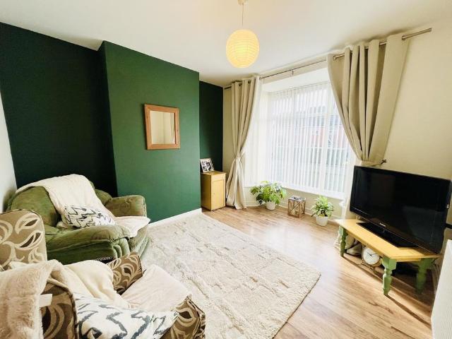 2 bedroom house to rent