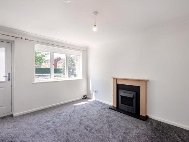 2 bedroom house to rent