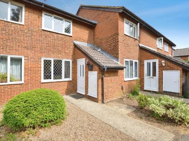 2 bedroom House To Rent