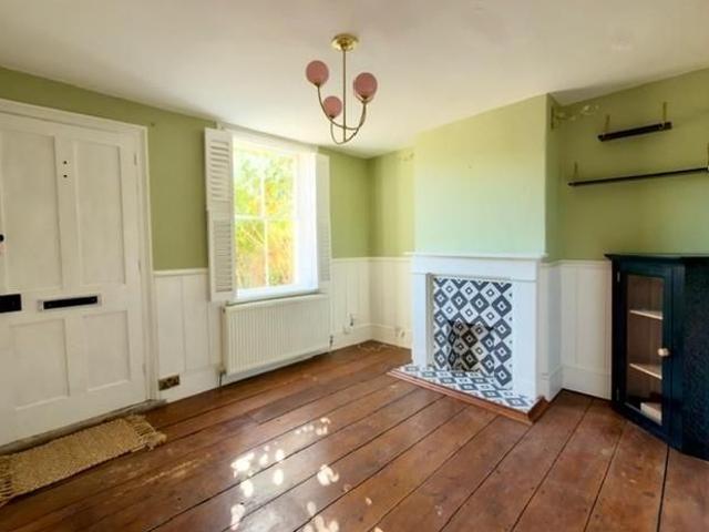 2 bedroom house to rent