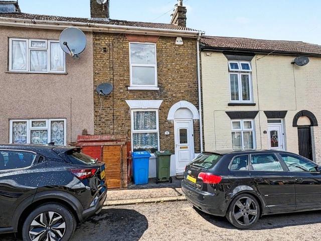 2 bedroom house to rent