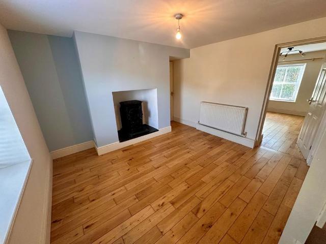 2 bedroom house to rent
