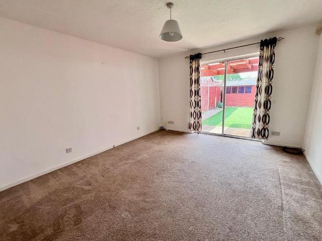 2 bedroom house to rent