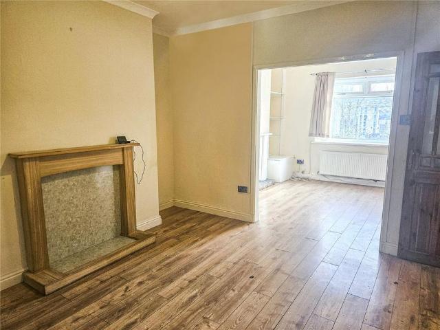 2 bedroom house to rent