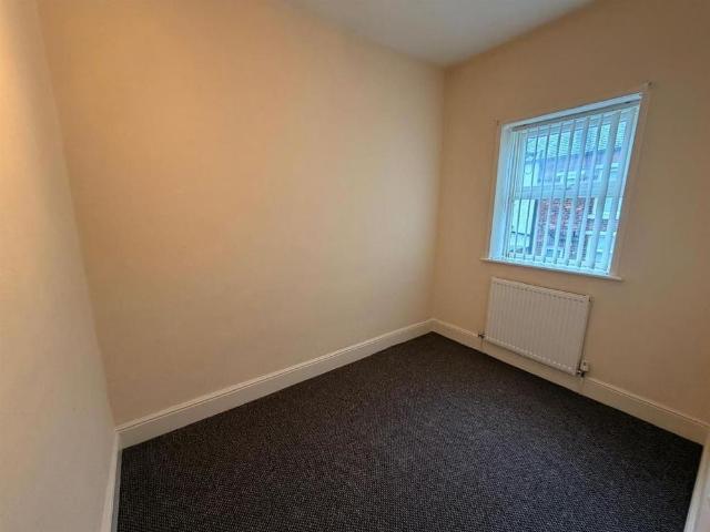 2 bedroom house to rent