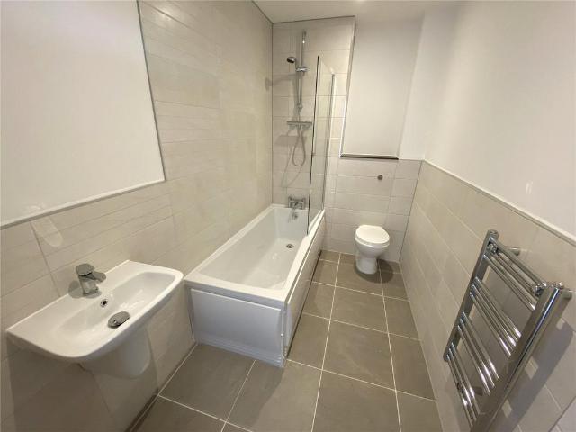2 bedroom house to rent