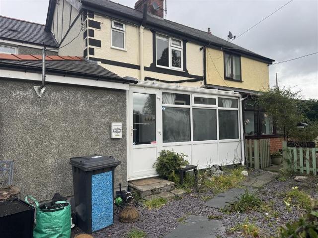 2 bedroom house to rent