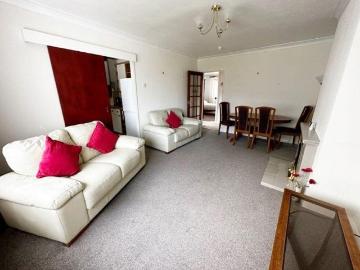 House for rent in Shetland - Parking