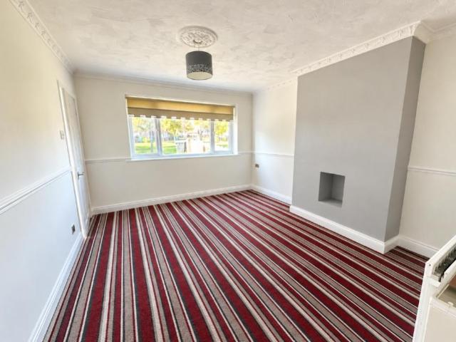 2 bedroom house to rent