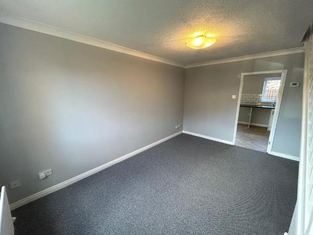 2 bedroom house to rent