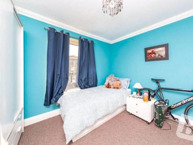 2 bedroom house to rent