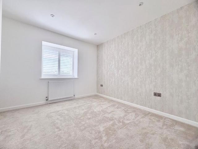 2 bedroom house to rent