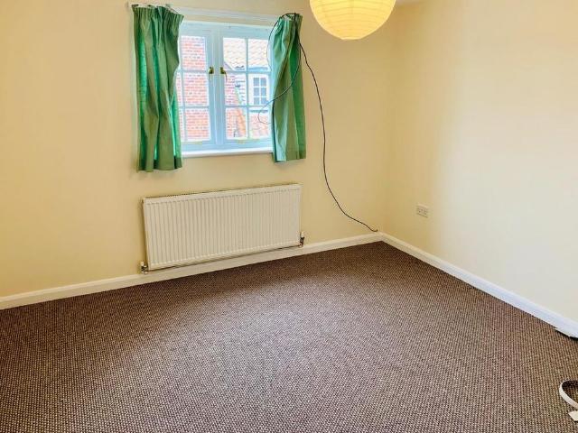 2 bedroom house to rent