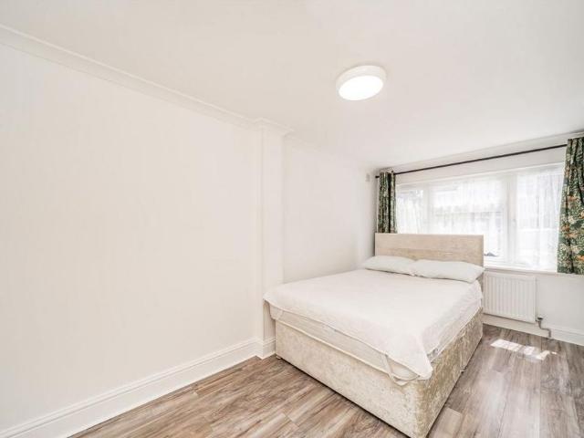 2 bedroom house to rent