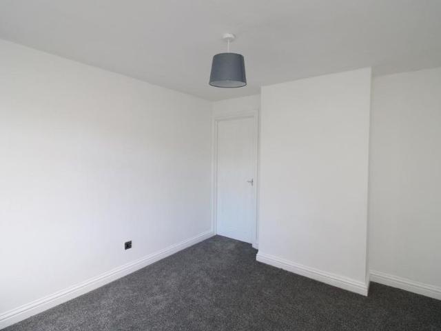 2 bedroom house to rent