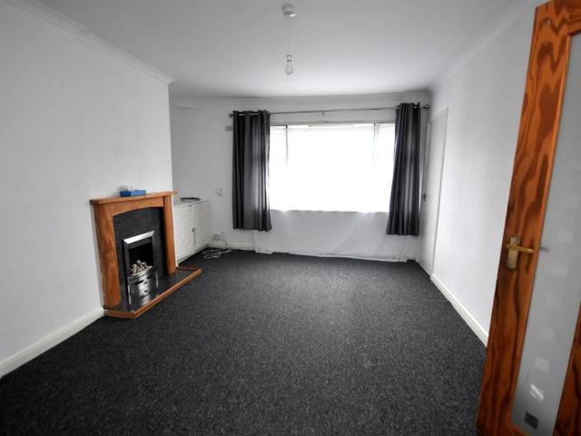 2 bedroom house to rent