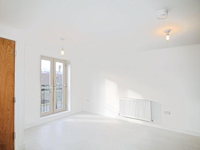 2 bedroom house to rent