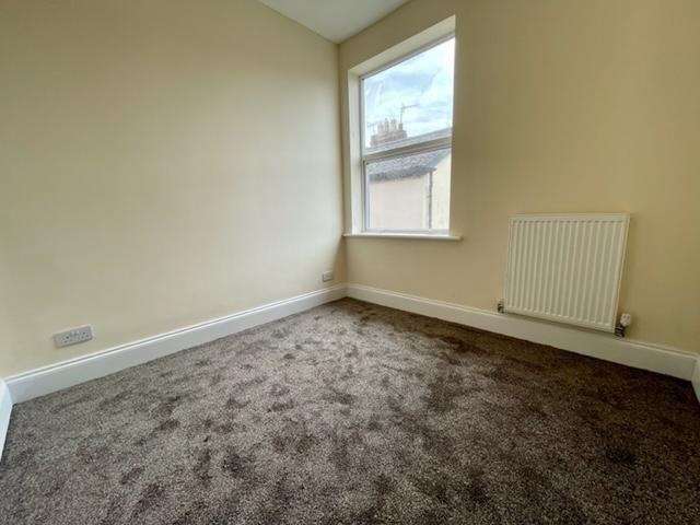 2 bedroom house to rent