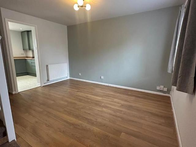 2 bedroom house to rent