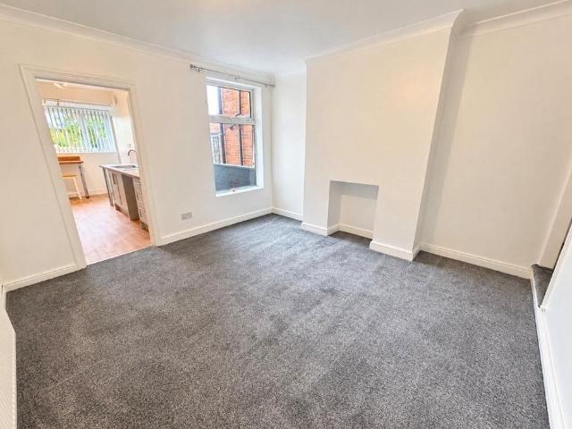 2 bedroom house to rent