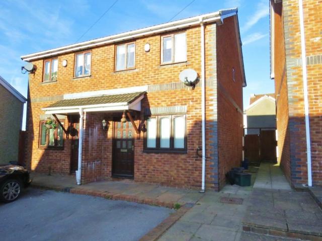 2 bedroom House To Rent