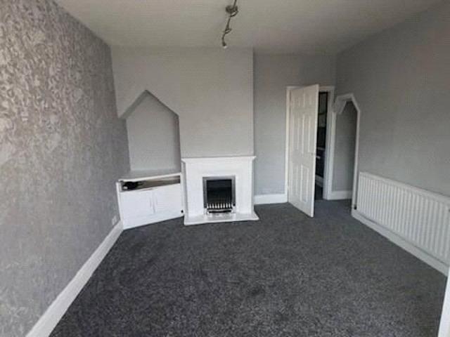 2 bedroom house to rent