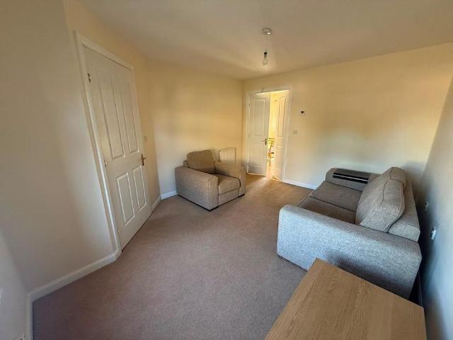 2 bedroom house to rent
