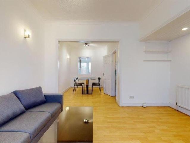 2 bedroom house to rent