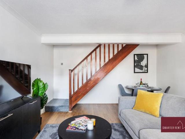 2 bedroom house to rent
