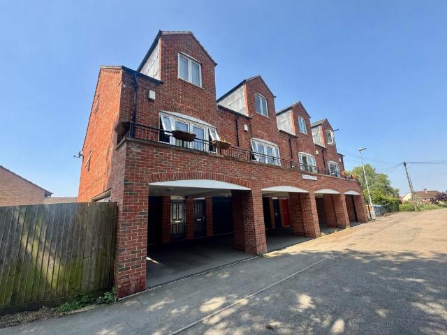 2 bedroom house to rent