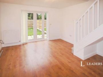 2 bedroom house to rent