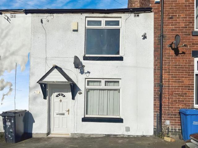 2 bedroom house to rent