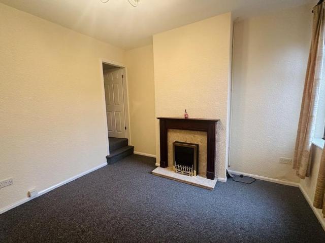2 bedroom house to rent