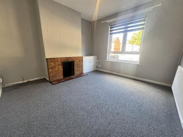 2 bedroom house to rent