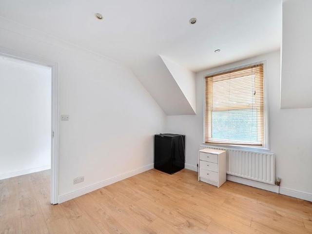 2 bedroom house to rent