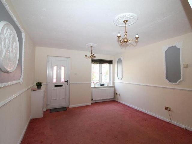 2 bedroom house to rent