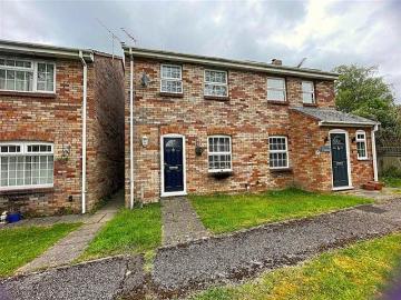 2 bedroom house to rent
