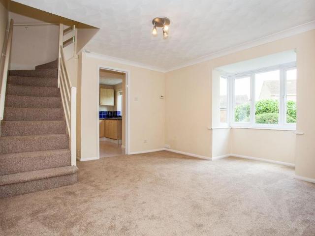 2 bedroom house to rent