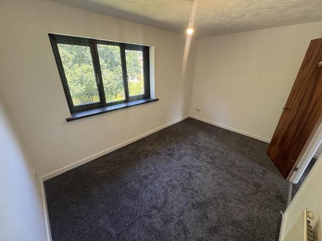 2 bedroom house to rent