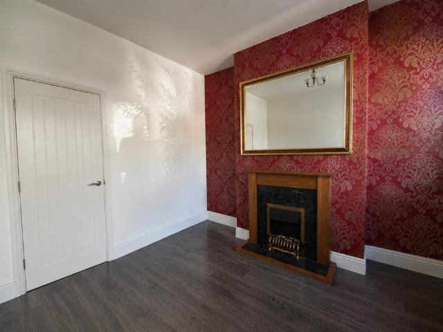 2 bedroom house to rent