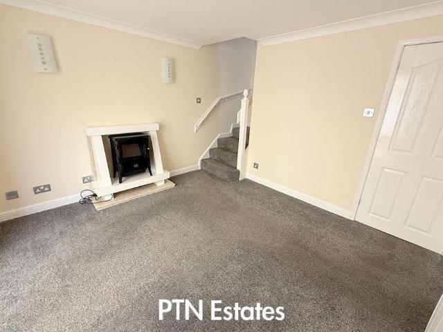 2 bedroom house to rent