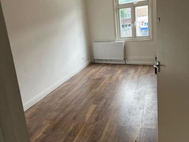 2 bedroom house to rent