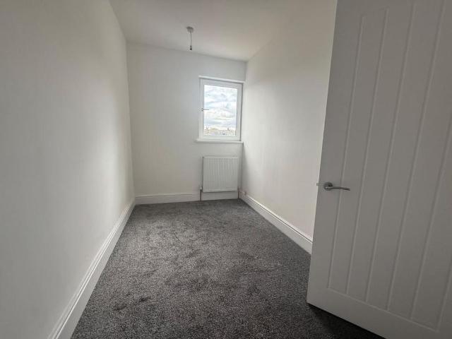 2 bedroom house to rent